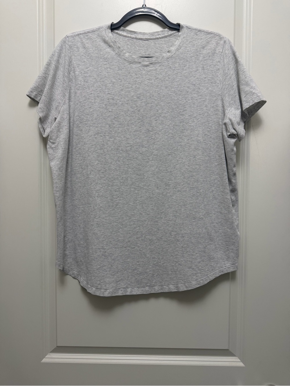 lululemon athletica Women's Crewneck Tee - Light Gray